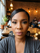 Load image into Gallery viewer, Mirror Me